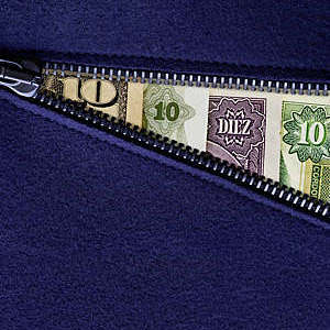 Chinese RMb bill and zipper